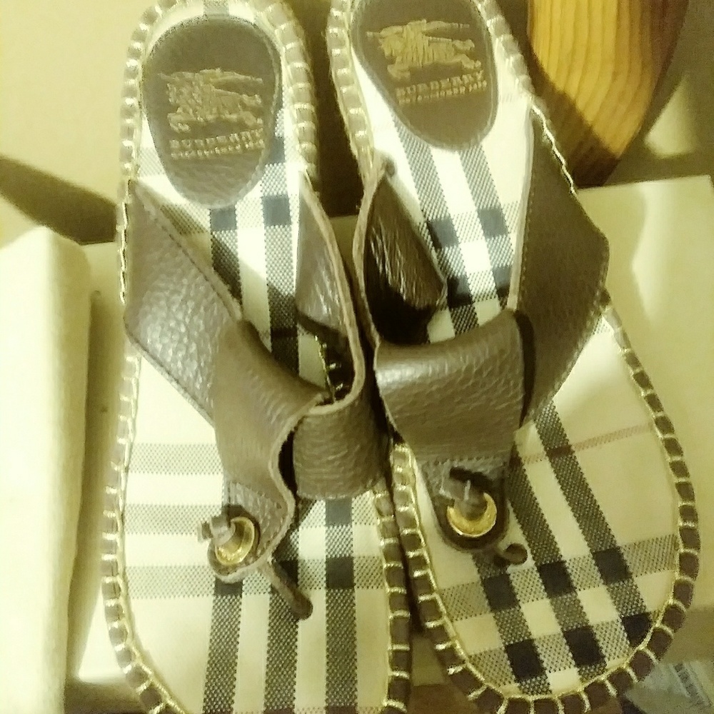 Burberry wedge sandals size 39.